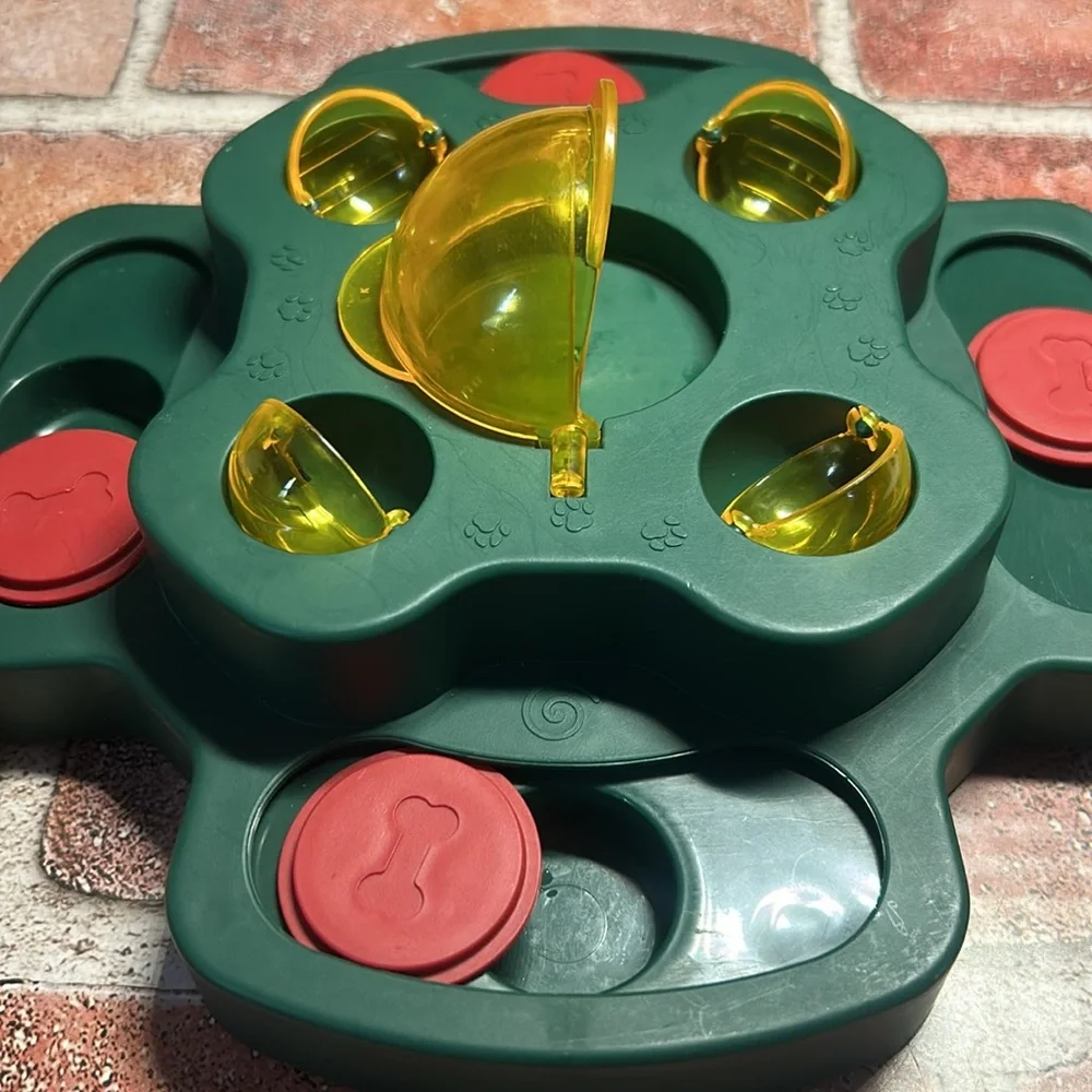 Interactive Dog Puzzle Treat Toy